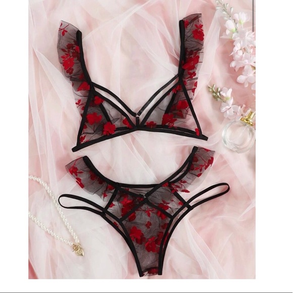 Bra & Panty set (M) - Picture 1 of 4